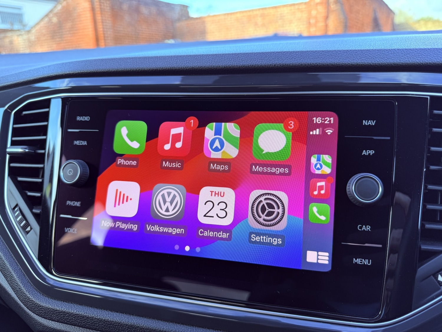 Used Volkswagen T-Roc 2018 for sale - 76358107: Photo 34