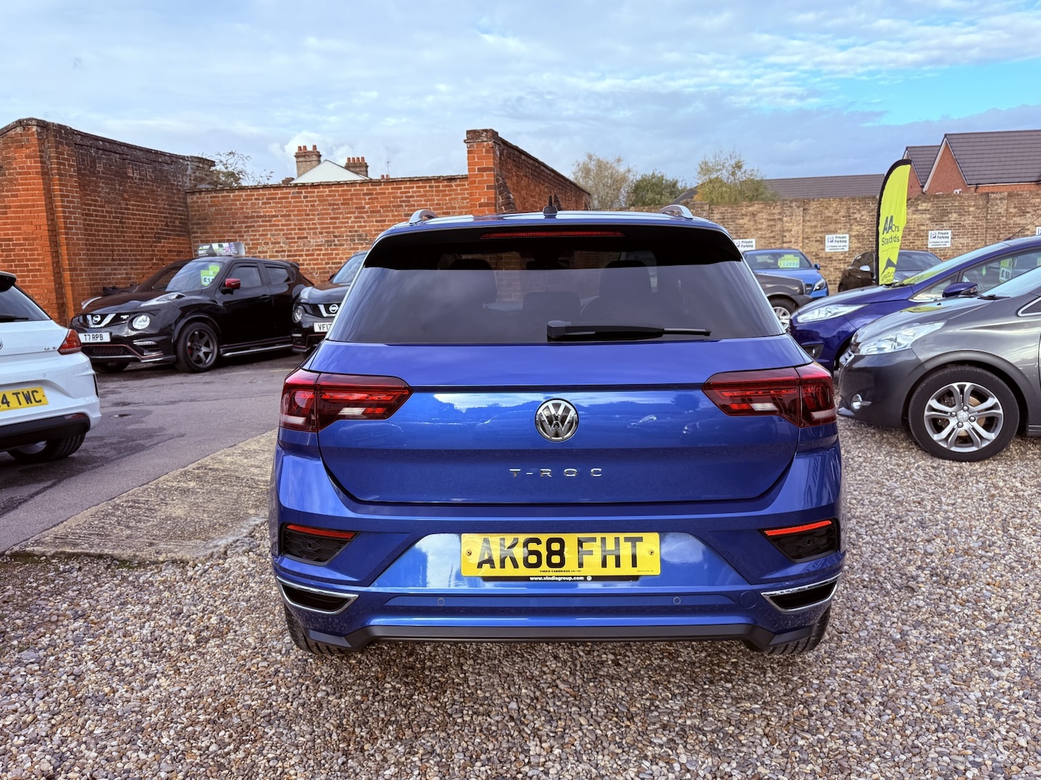 Used Volkswagen T-Roc 2018 for sale - 76358107: Photo 5