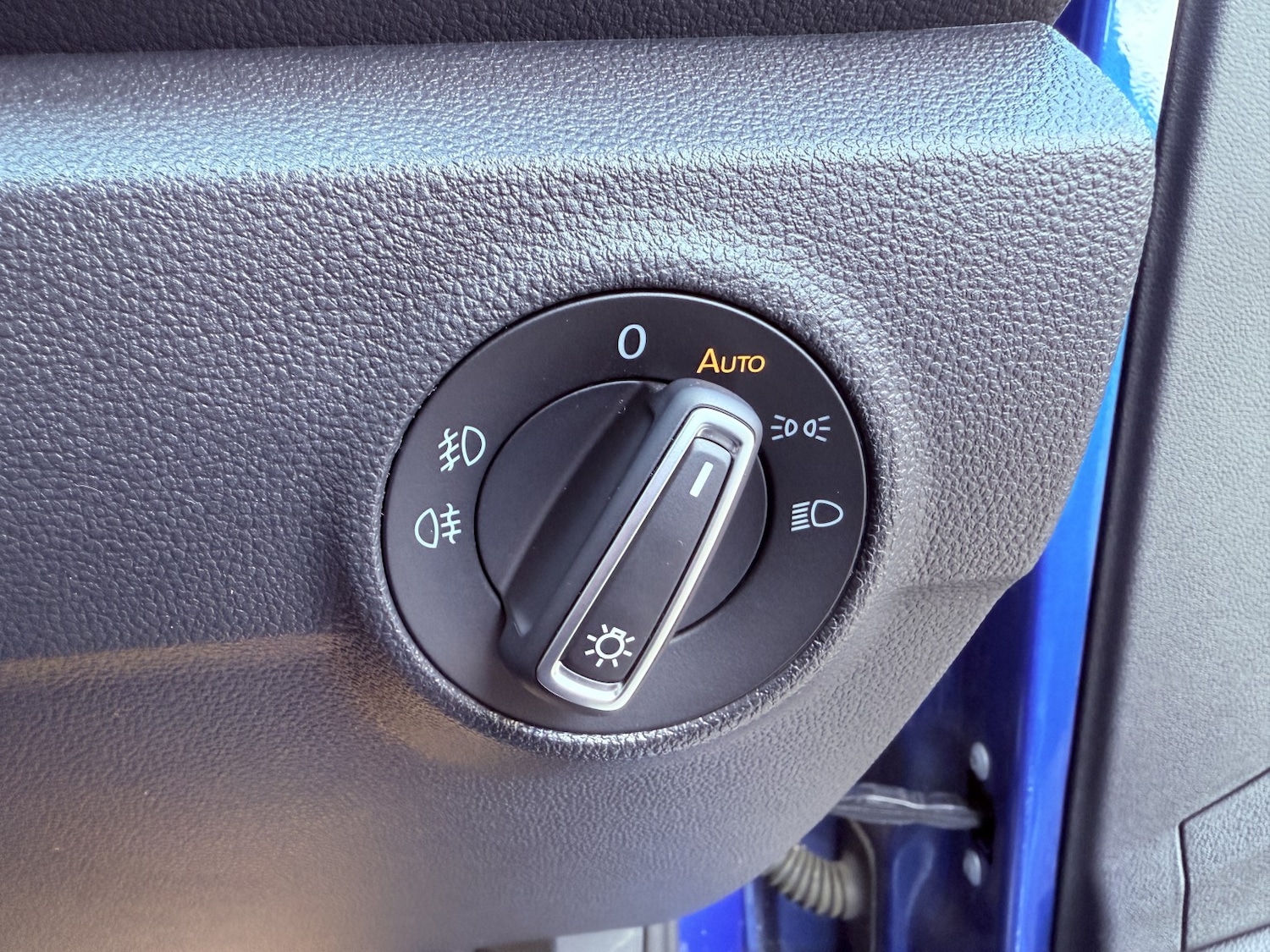 Used Volkswagen T-Roc 2018 for sale - 76358107: Photo 50