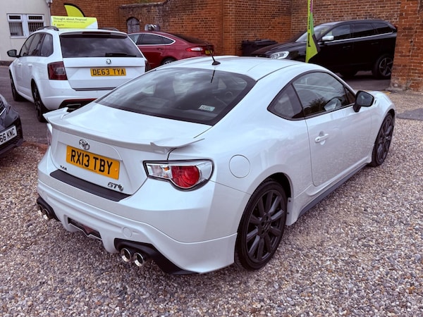 Used Toyota GT86 2013 for sale - 74955600: Photo 11
