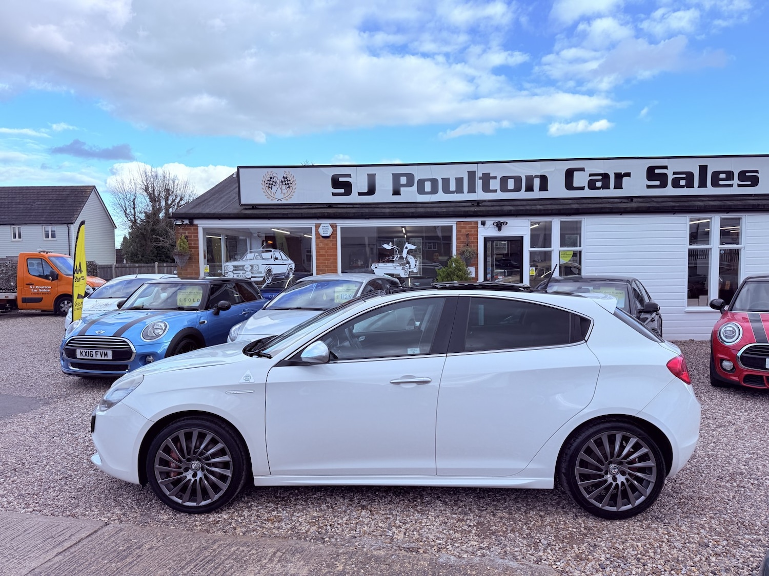 Used Alfa Romeo Giulietta 2011 for sale - 77836815: Photo 11