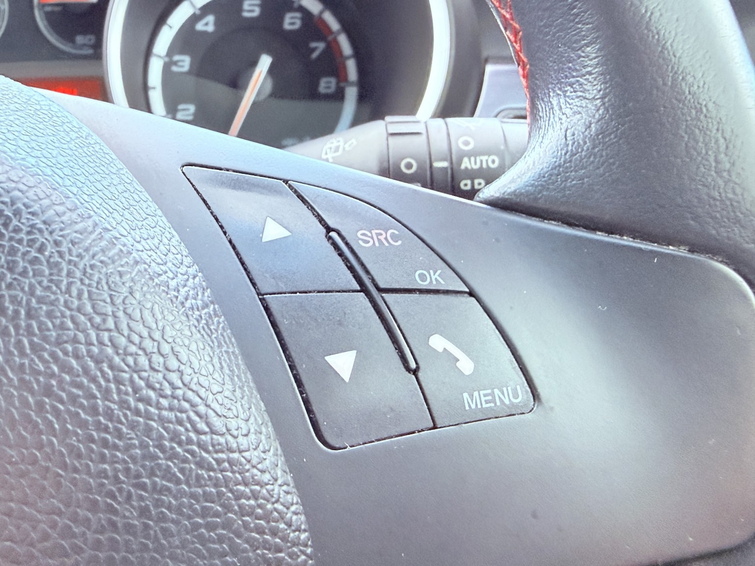 Used Alfa Romeo Giulietta 2011 for sale - 77836815: Photo 46