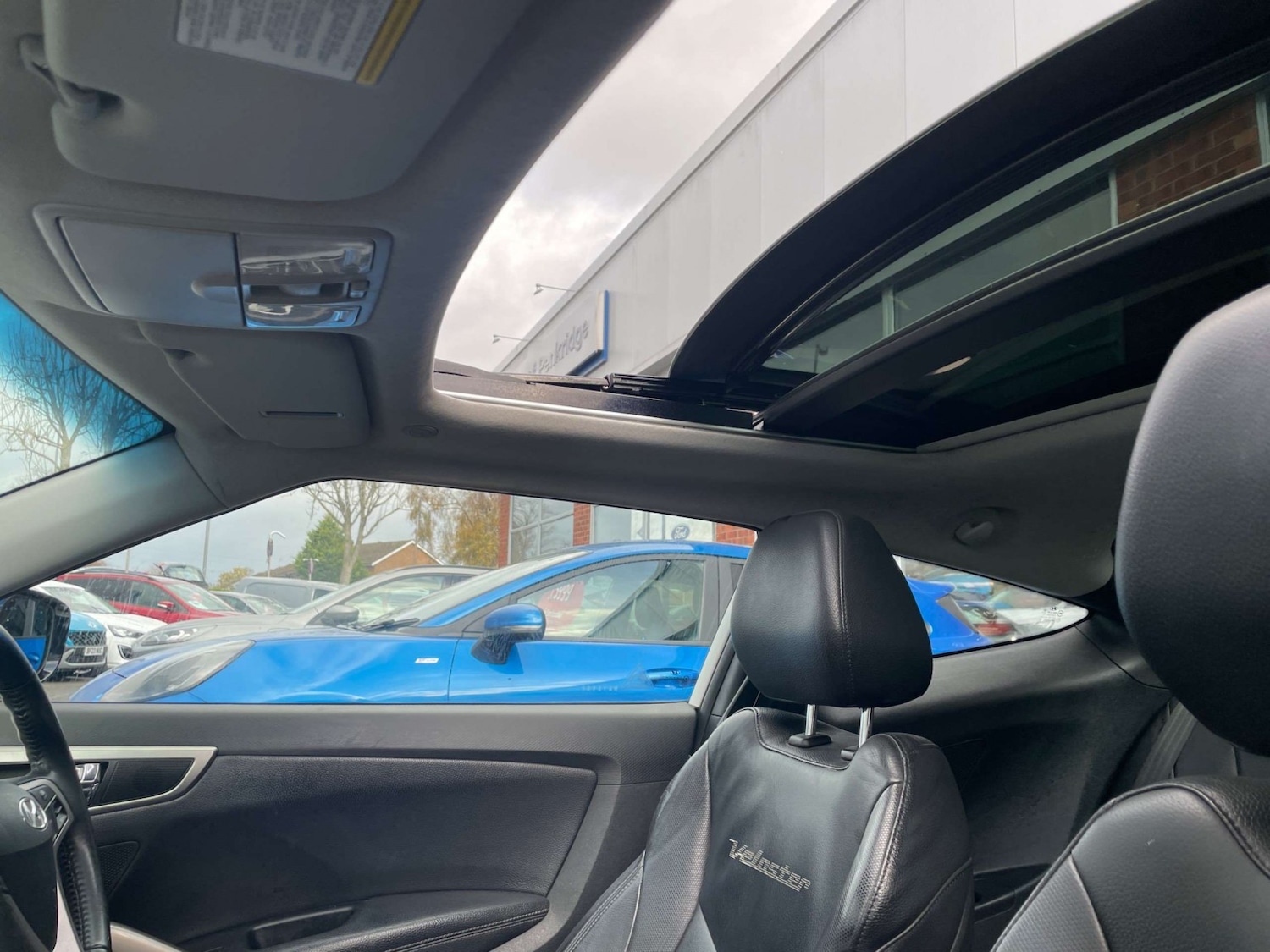 Used Hyundai Veloster 2012 for sale - 76924434: Photo 10