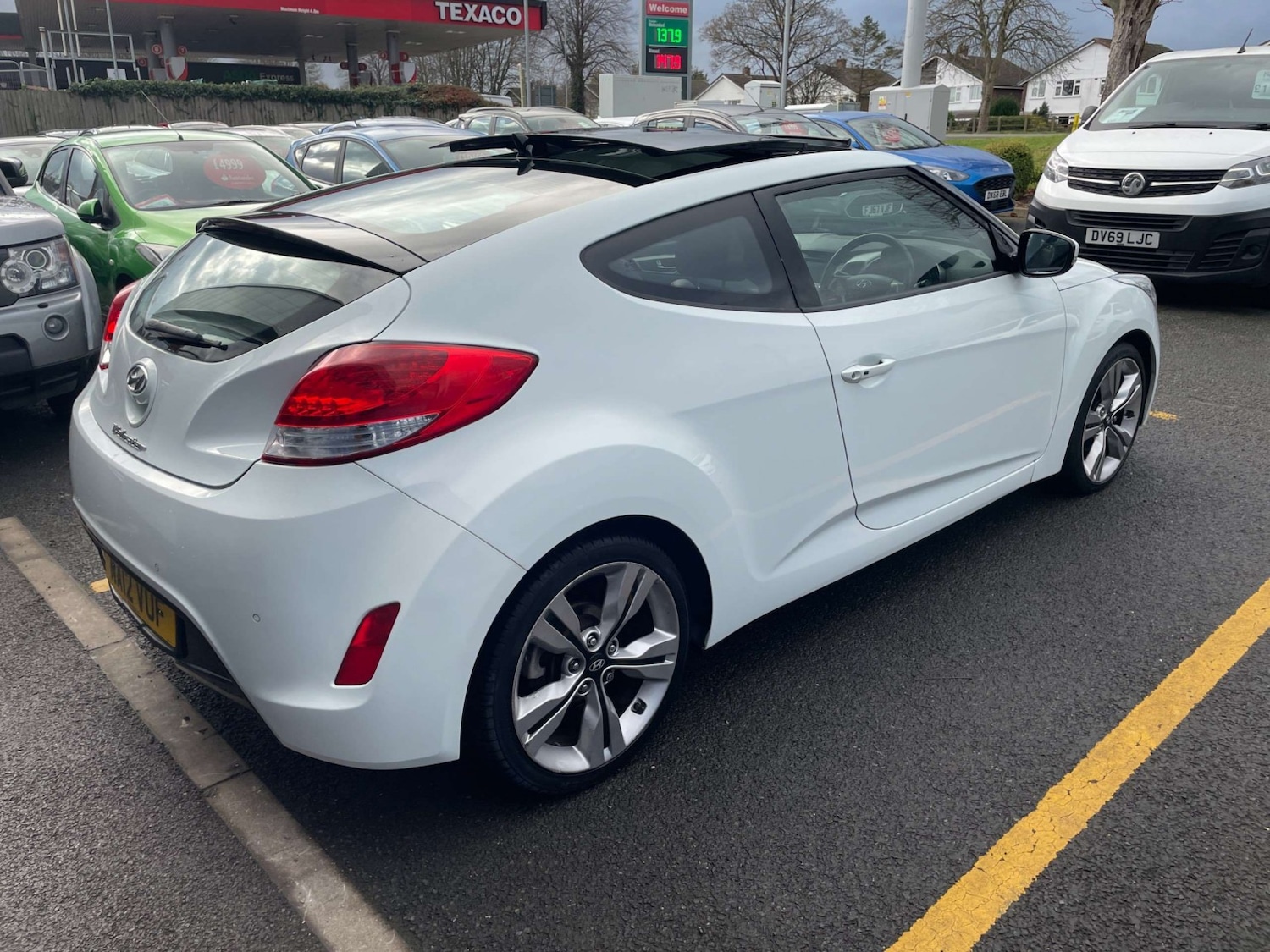 Used Hyundai Veloster 2012 for sale - 76924434: Photo 6