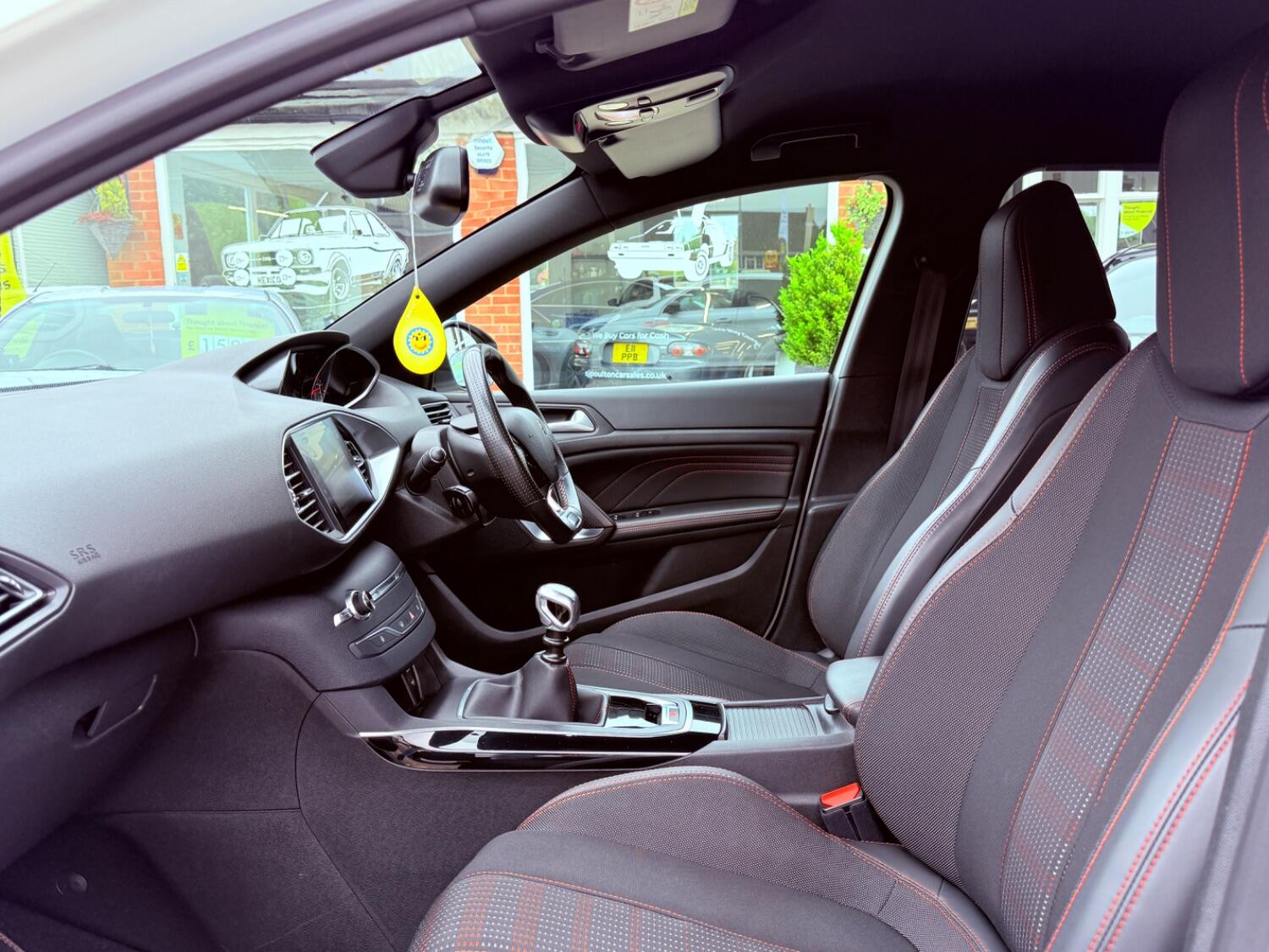 Used Peugeot 308 2017 for sale - 76794045: Photo 28