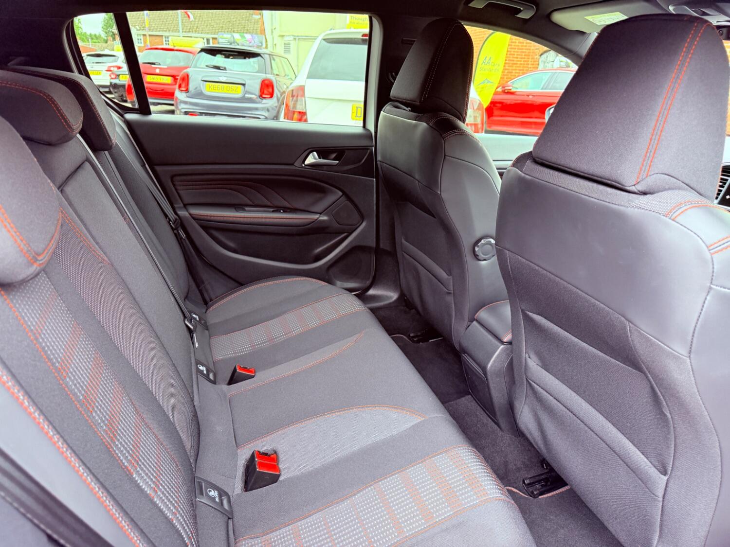 Used Peugeot 308 2017 for sale - 76794045: Photo 31