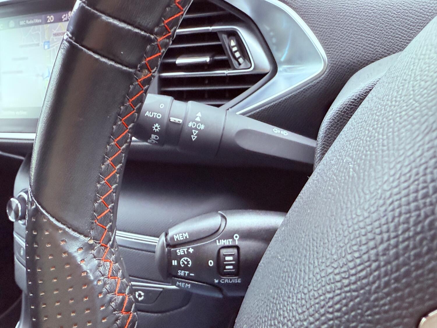 Used Peugeot 308 2017 for sale - 76794045: Photo 44