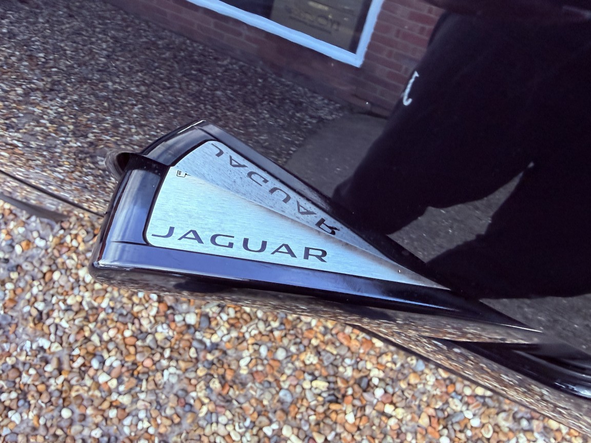 Used Jaguar F-Type 2018 for sale - 77528351: Photo 21