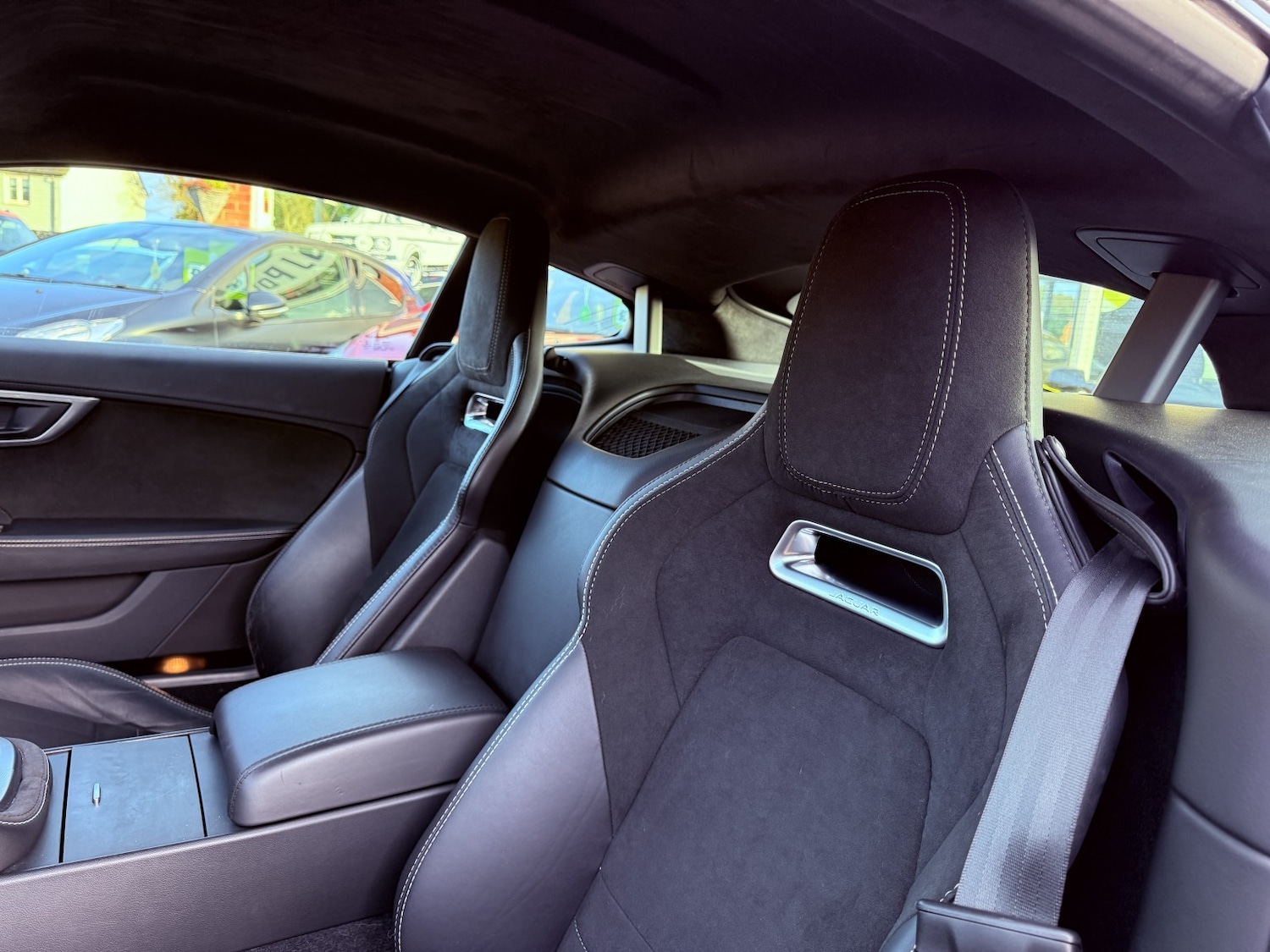 Used Jaguar F-Type 2018 for sale - 77528351: Photo 33