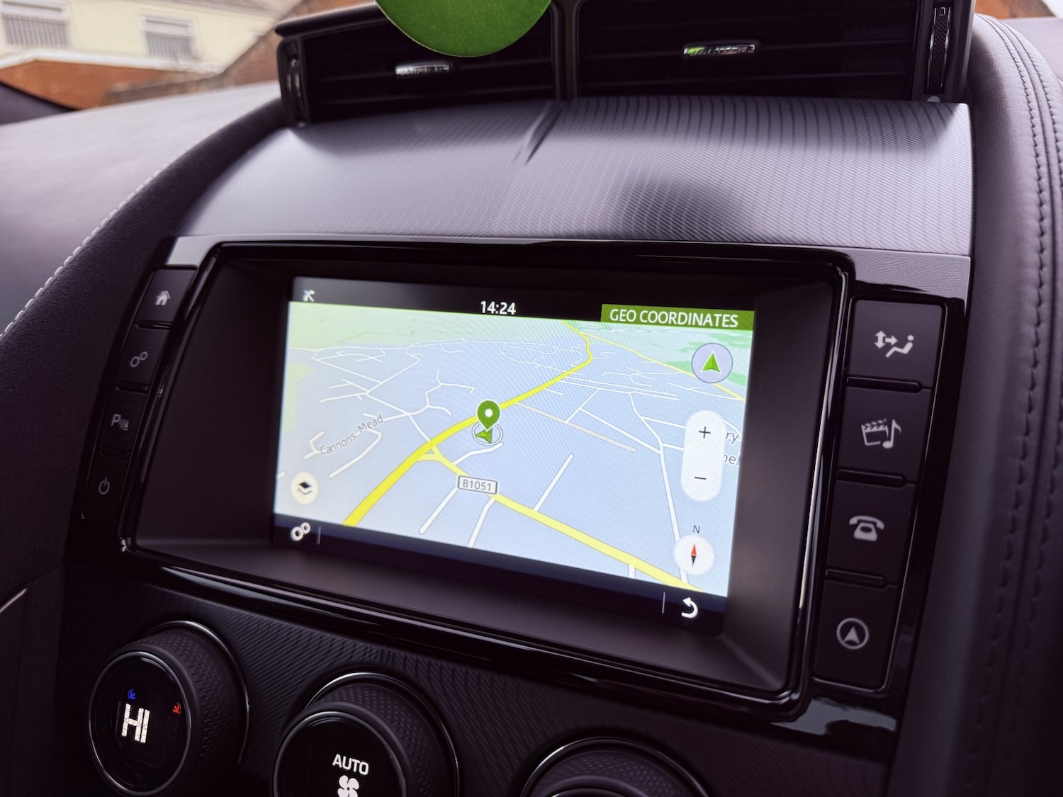 Used Jaguar F-Type 2018 for sale - 77528351: Photo 36