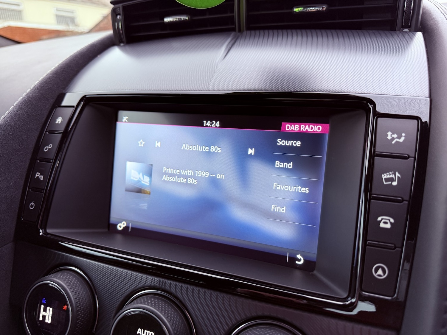 Used Jaguar F-Type 2018 for sale - 77528351: Photo 38