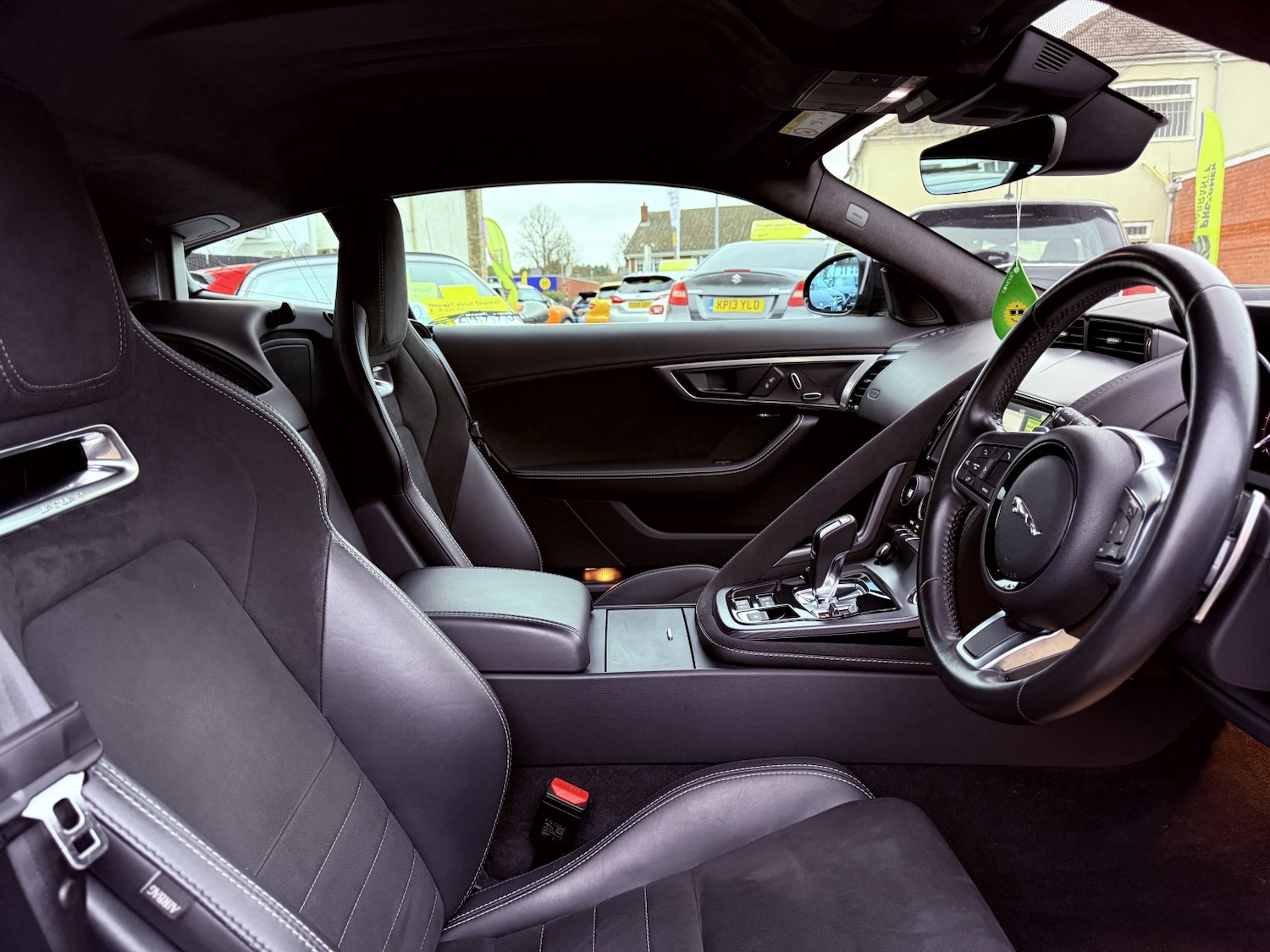 Used Jaguar F-Type 2018 for sale - 77528351: Photo 56