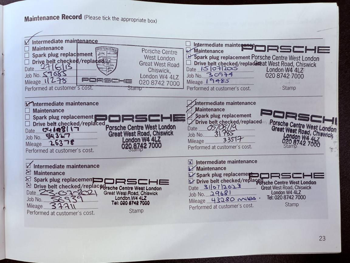 Used Porsche Boxster 2011 for sale - 76510890: Photo 28
