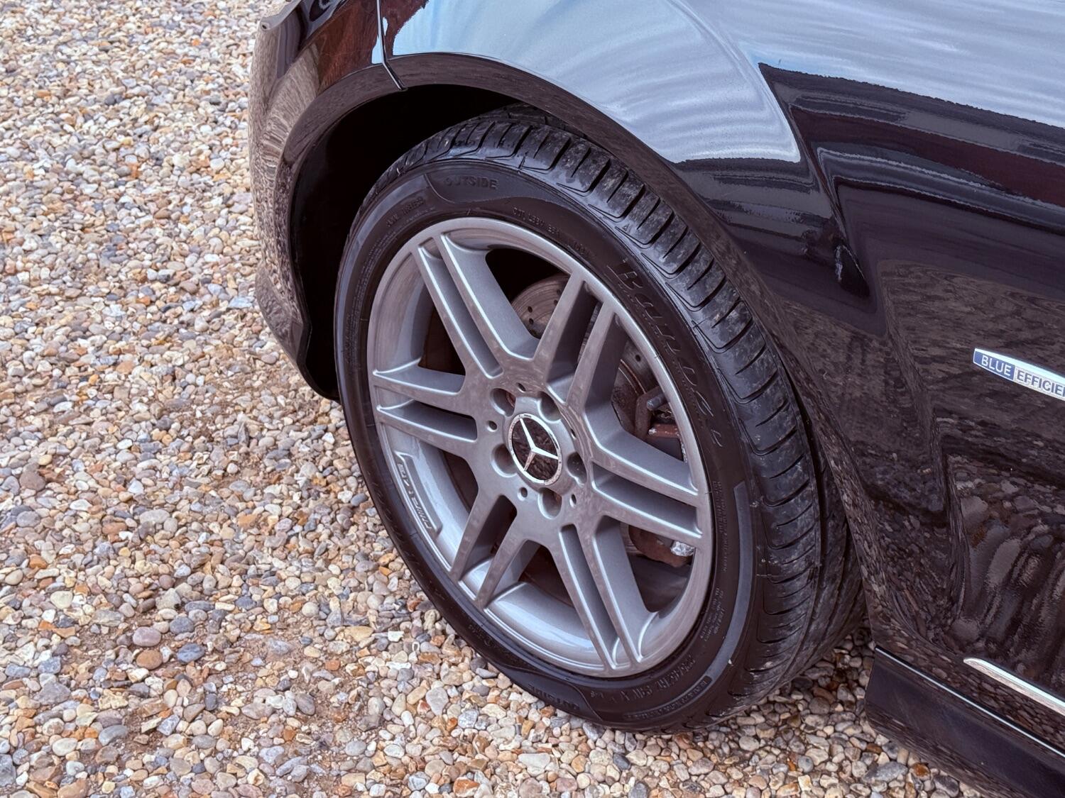 Used Mercedes-Benz C Class 2011 for sale - 76751879: Photo 16