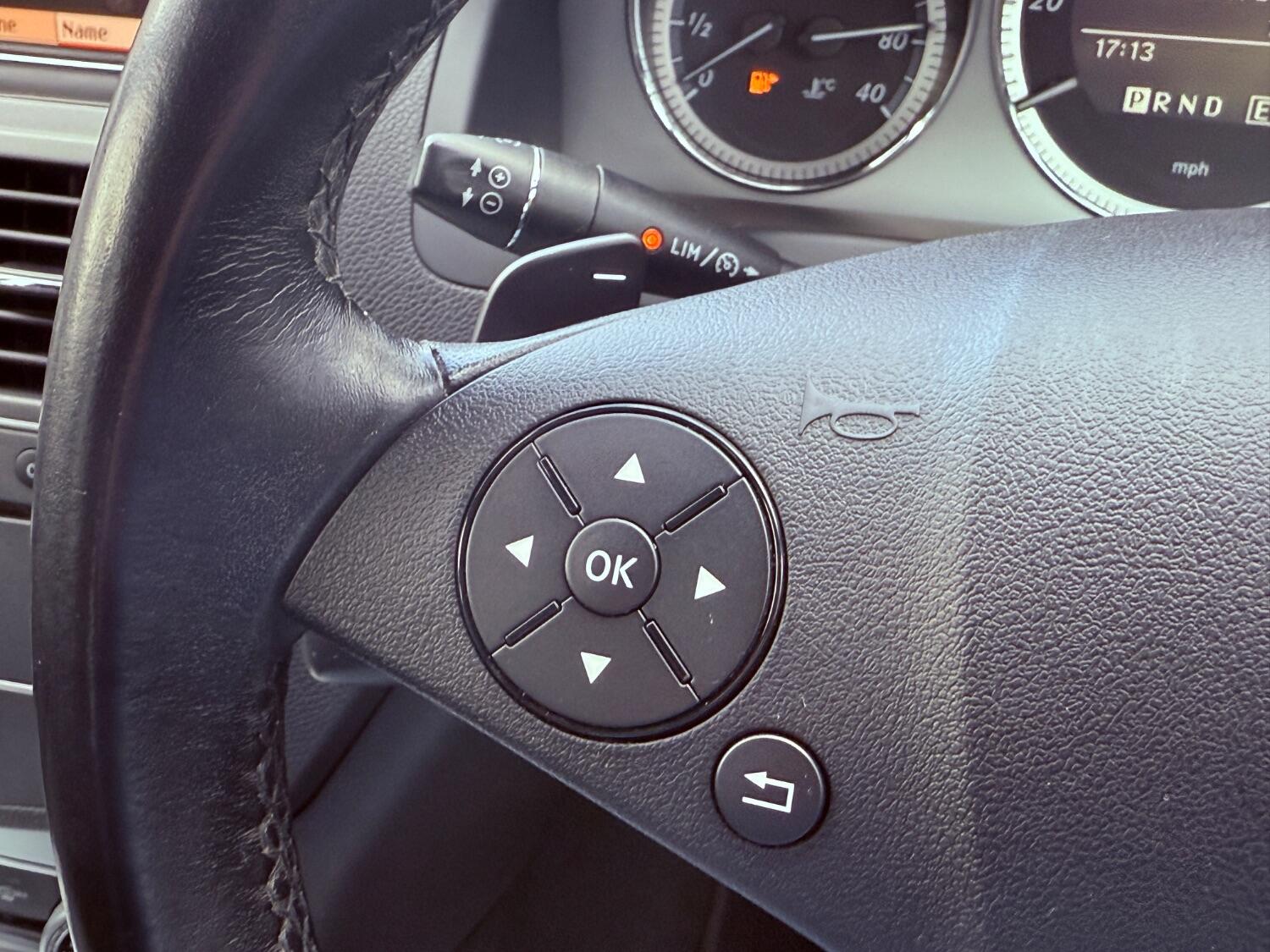 Used Mercedes-Benz C Class 2011 for sale - 76751879: Photo 39