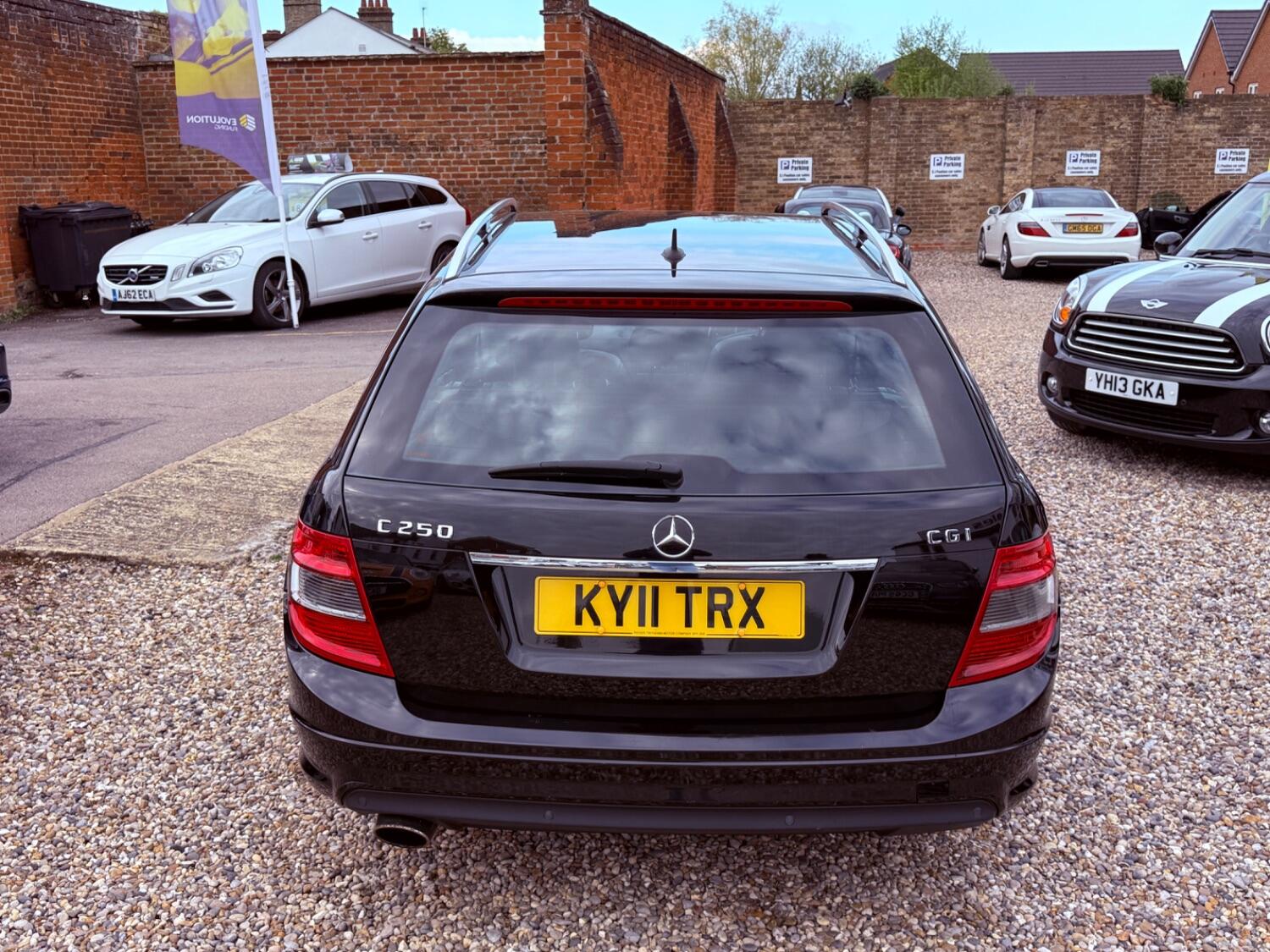 Used Mercedes-Benz C Class 2011 for sale - 76751879: Photo 5