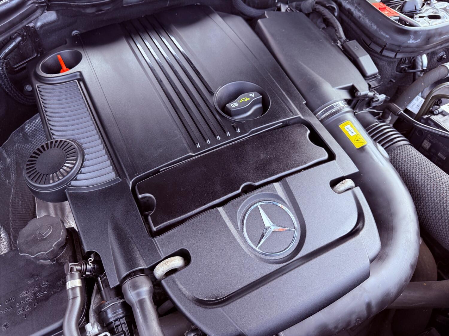 Used Mercedes-Benz C Class 2011 for sale - 76751879: Photo 50