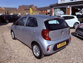 Used Kia Picanto 2018 for sale - 79073596: Photo