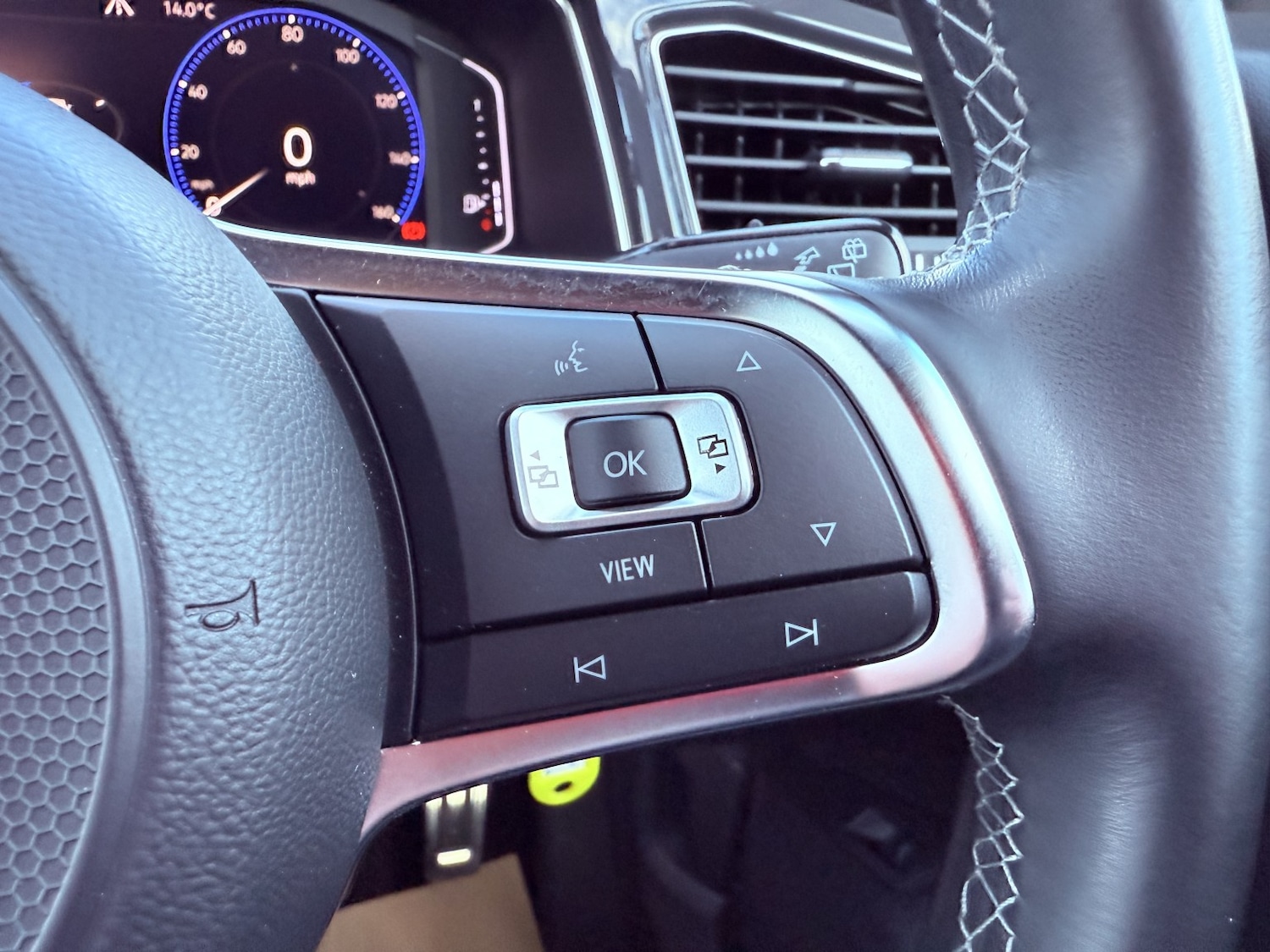 Used Volkswagen T-Roc 2018 for sale - 76769490: Photo 46