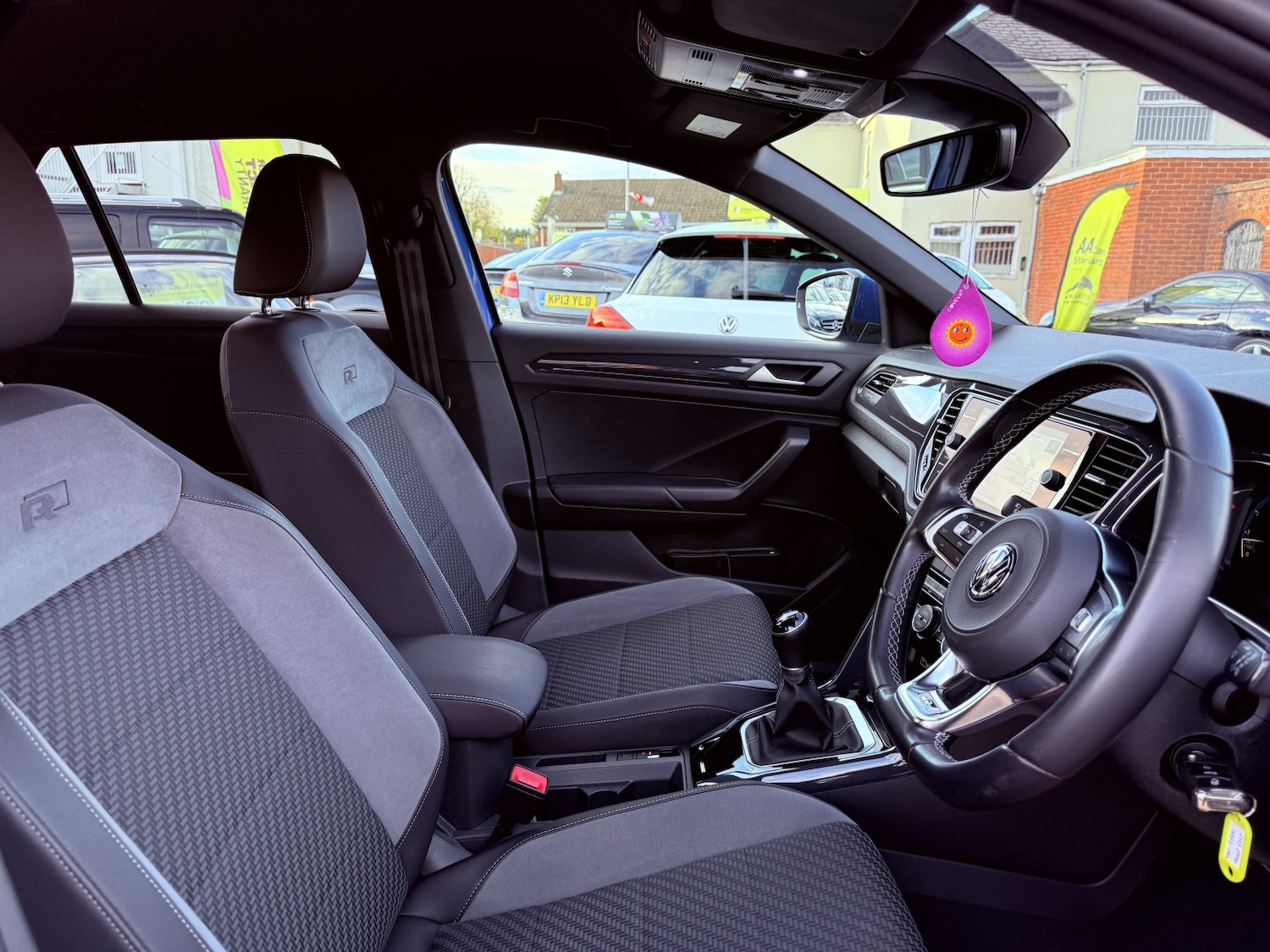 Used Volkswagen T-Roc 2018 for sale - 76769490: Photo 47