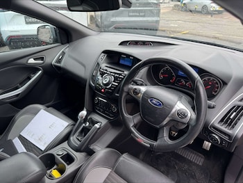 Used Ford Focus 2014 for sale - 79222928: Photo