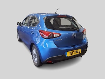Used Mazda Mazda2 2019 for sale - 77610088: Photo