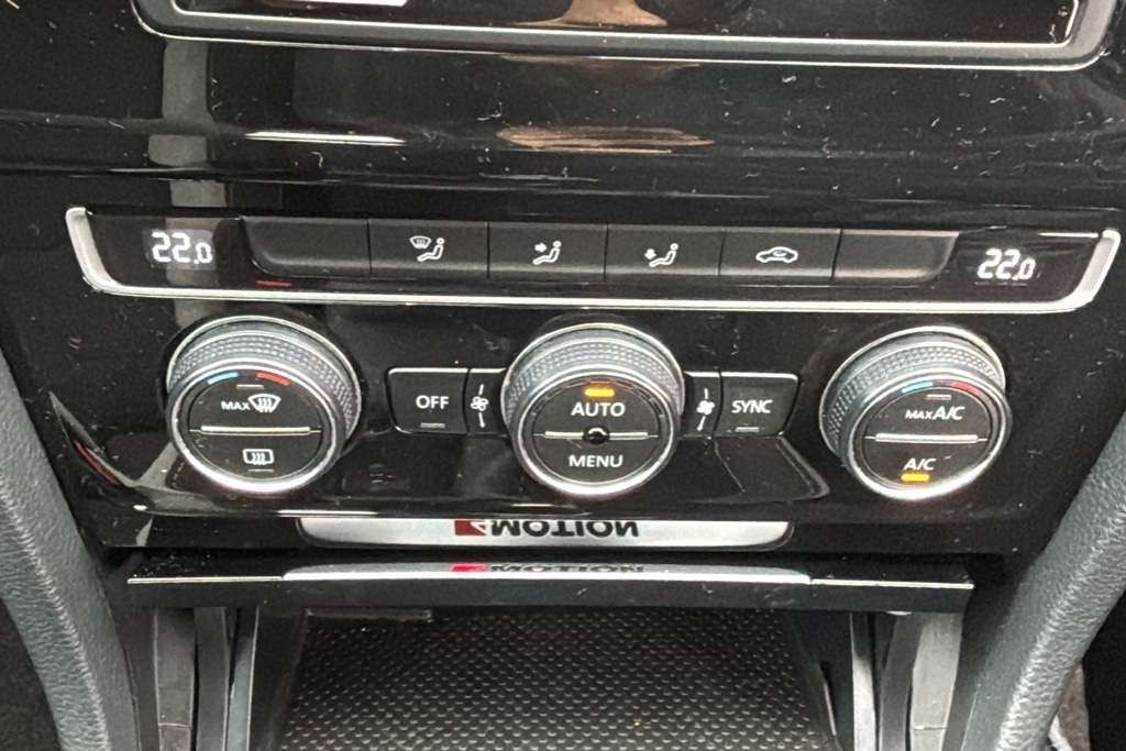 Used Volkswagen Golf 2015 for sale - 77991721: Photo 17