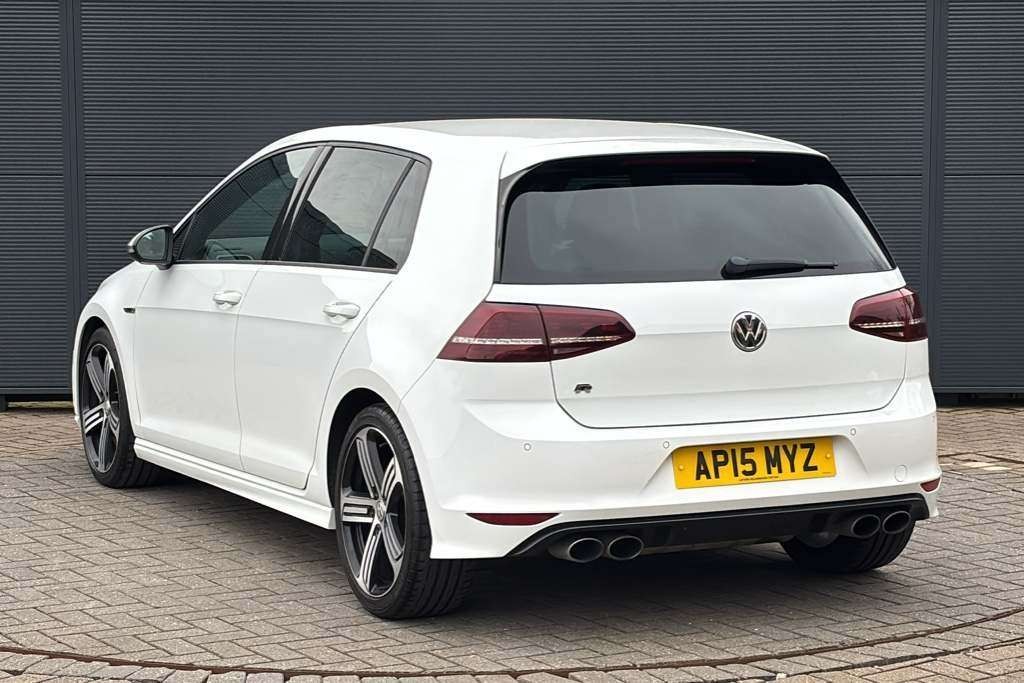 Used Volkswagen Golf 2015 for sale - 77991721: Photo 4