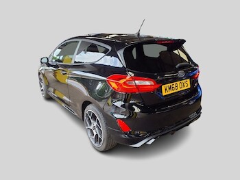 Used Ford Fiesta 2018 for sale - 78876401: Photo