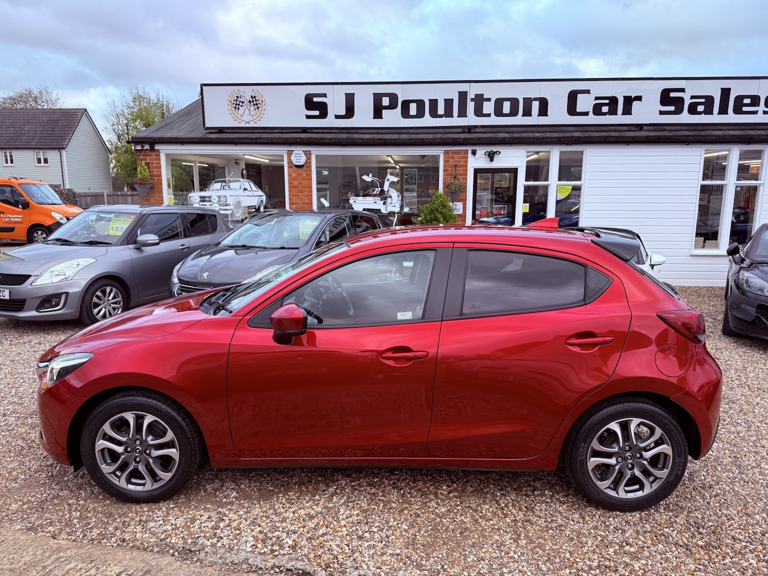 Used Mazda Mazda2 2017 for sale - 76482978: Photo 11