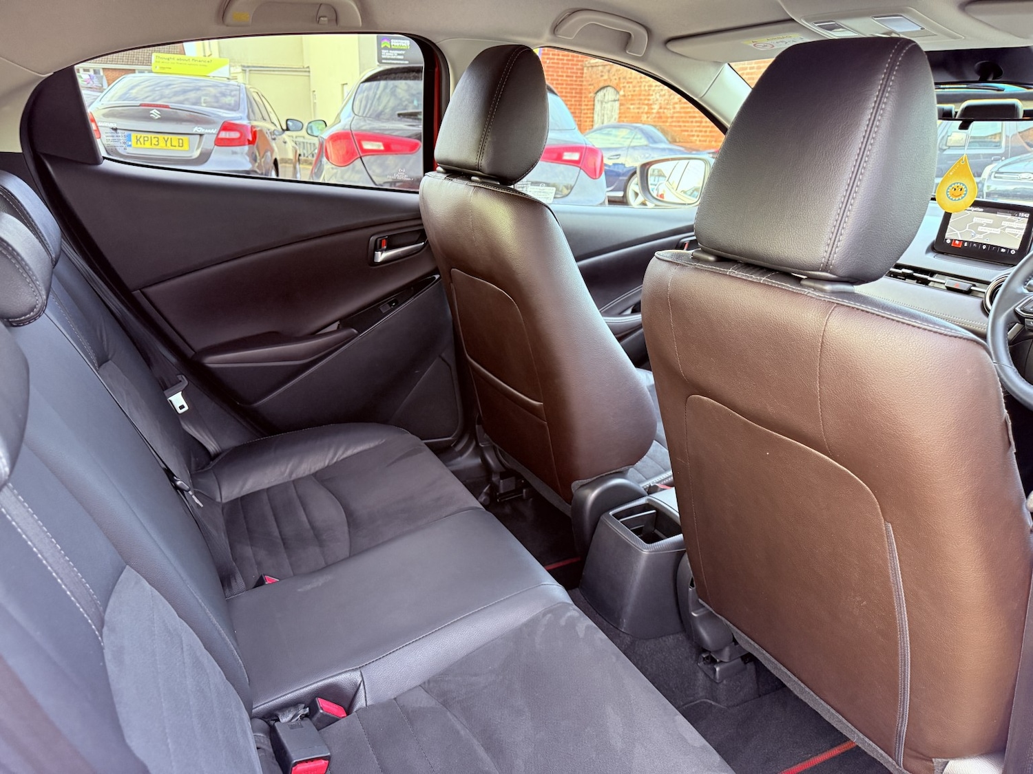 Used Mazda Mazda2 2017 for sale - 76482978: Photo 28