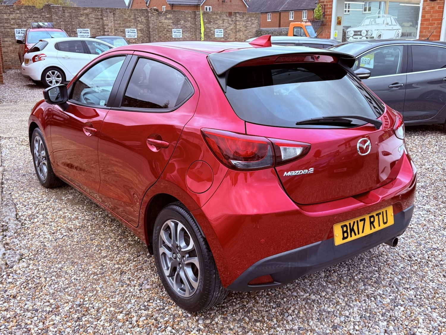 Used Mazda Mazda2 2017 for sale - 76482978: Photo 4