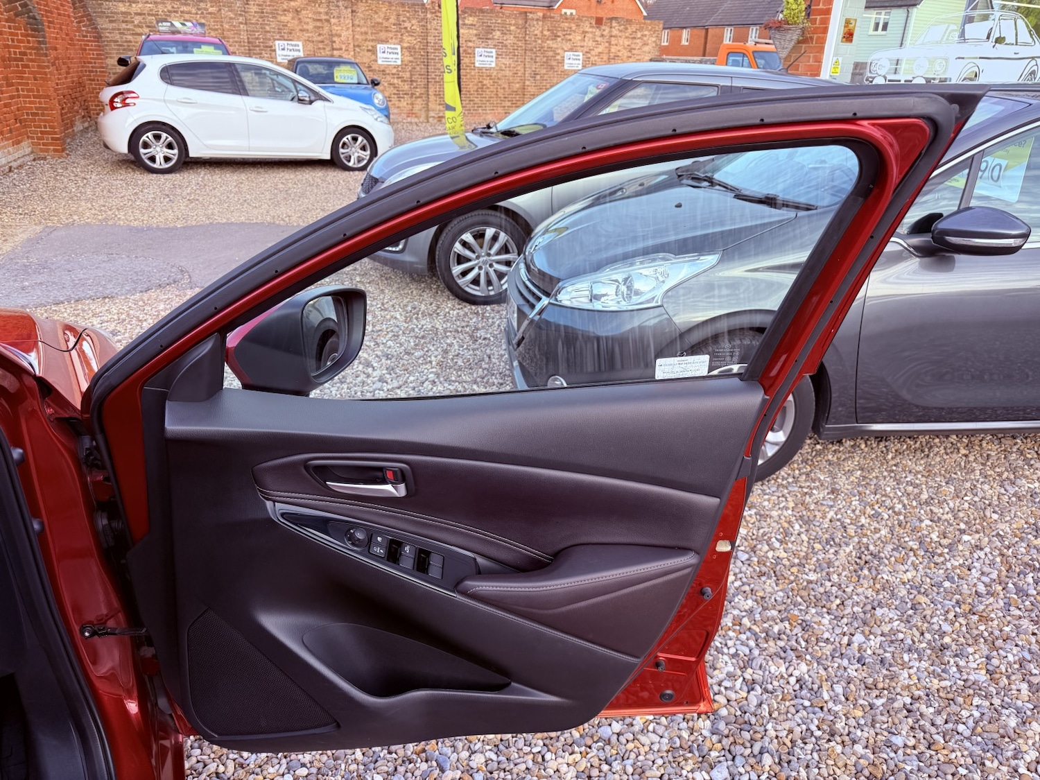 Used Mazda Mazda2 2017 for sale - 76482978: Photo 52