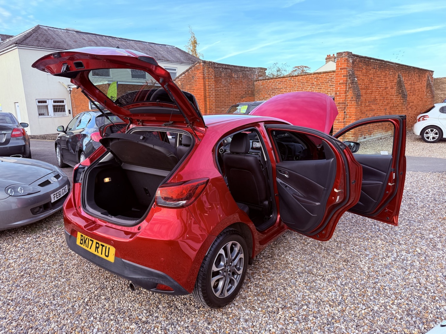 Used Mazda Mazda2 2017 for sale - 76482978: Photo 61