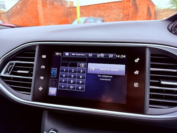 Used Peugeot 308 2017 for sale - 75994500: Photo 38