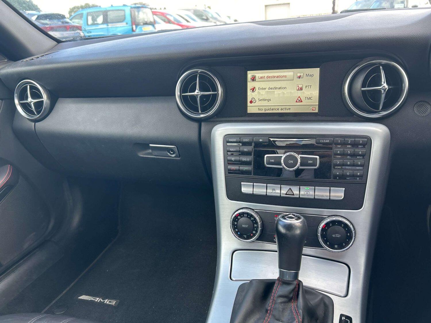 Used Mercedes-Benz SLK 2015 for sale - 76268517: Photo 13