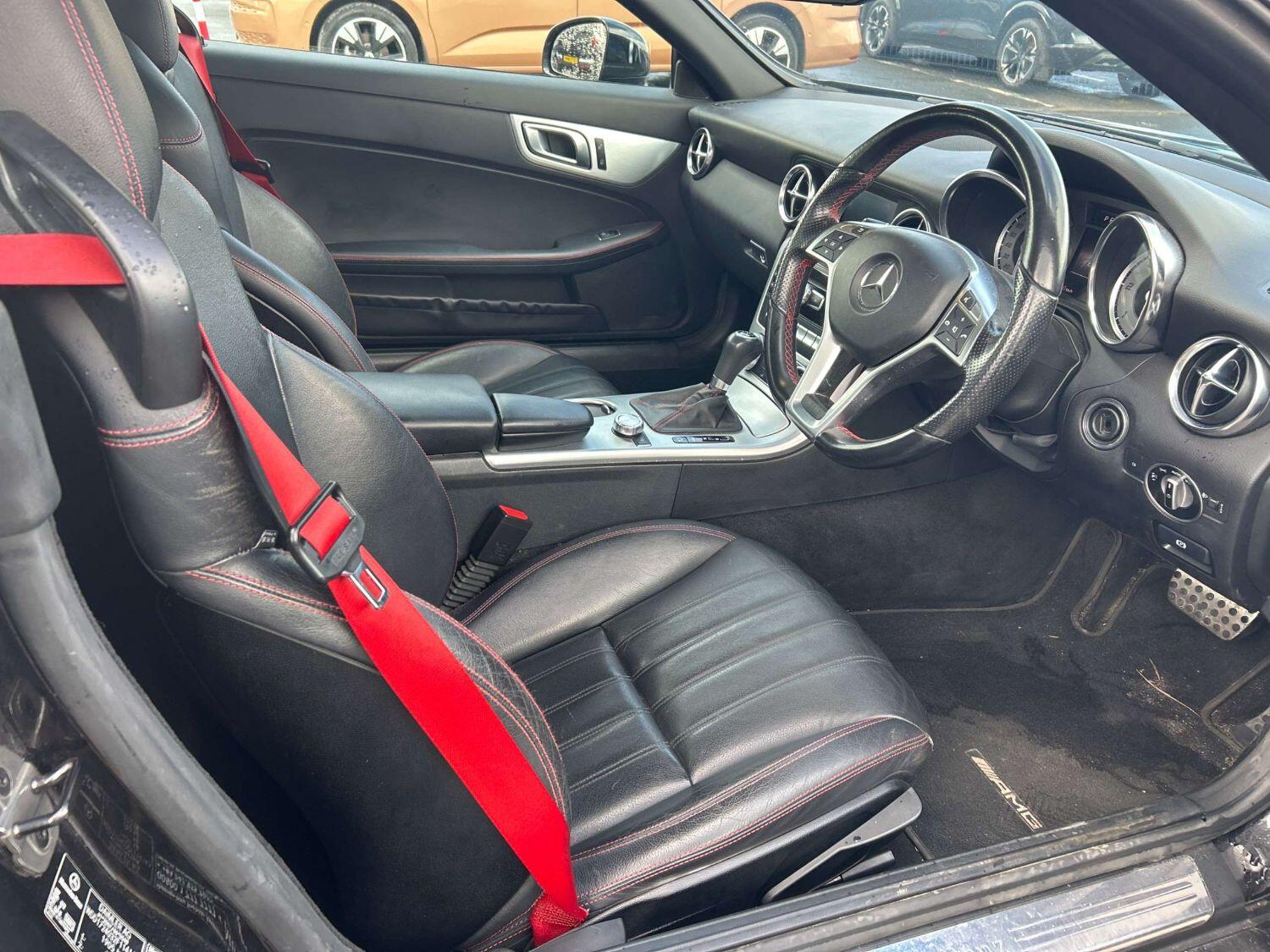 Used Mercedes-Benz SLK 2015 for sale - 76268517: Photo 16