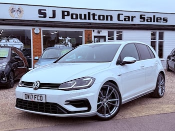 Volkswagen - Golf