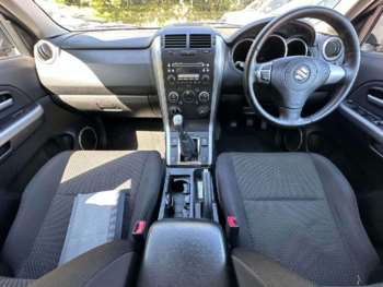 Used Suzuki Grand Vitara 2011 for sale - 74872118: Photo