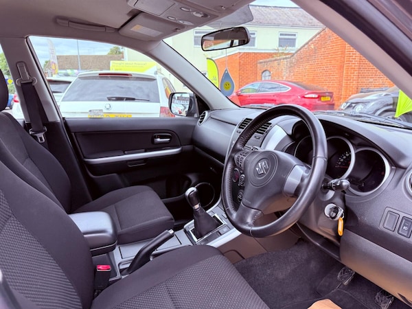 Used Suzuki Grand Vitara 2011 for sale - 74872118: Photo 38