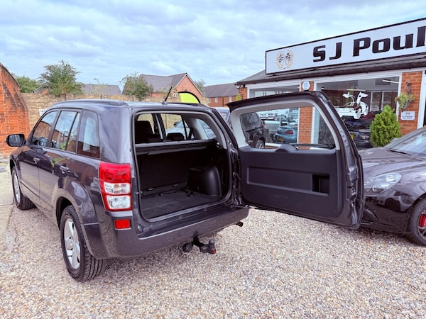 Used Suzuki Grand Vitara 2011 for sale - 74872118: Photo 42