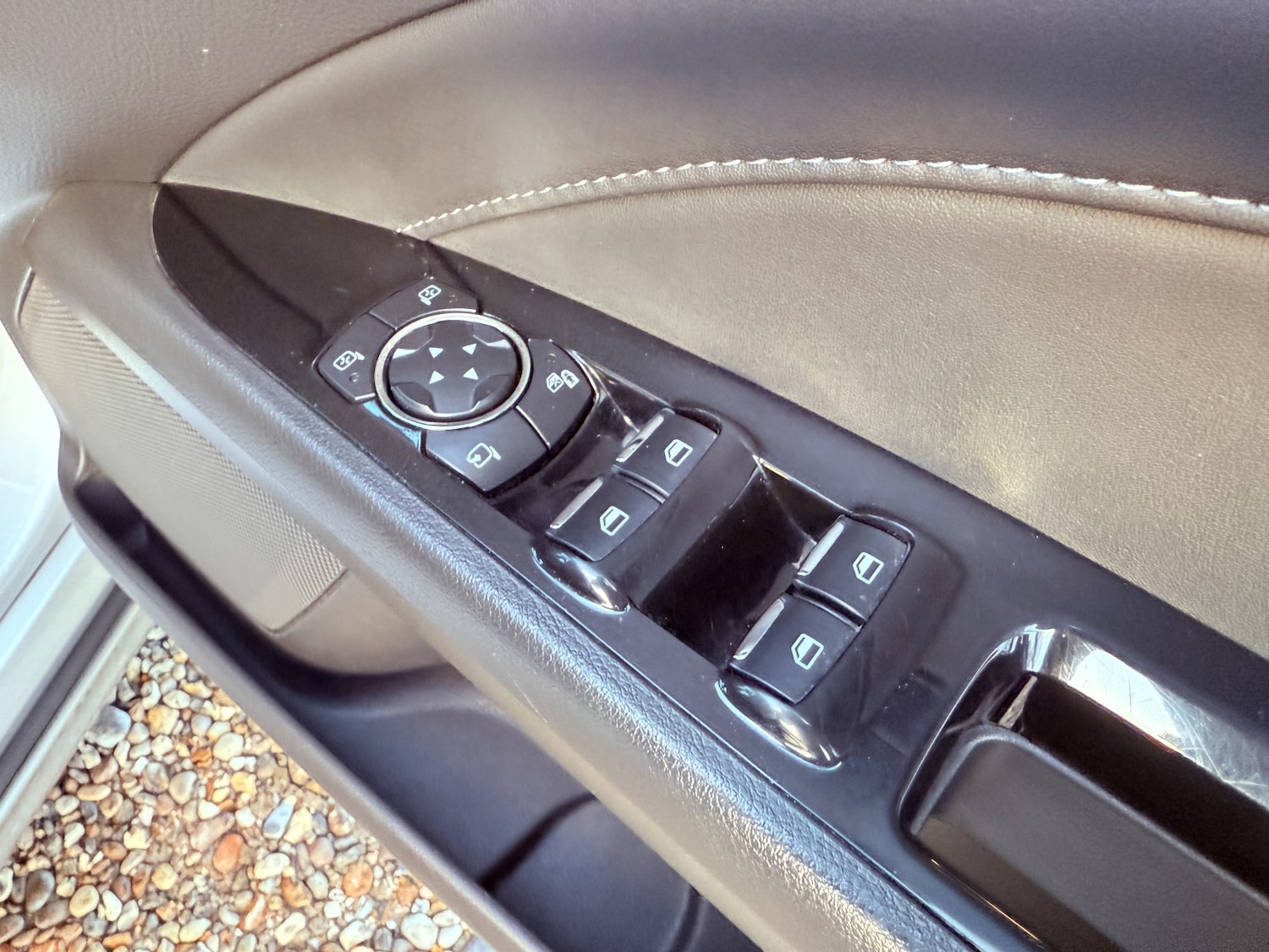 Used Ford Mondeo 2017 for sale - 76611396: Photo 50