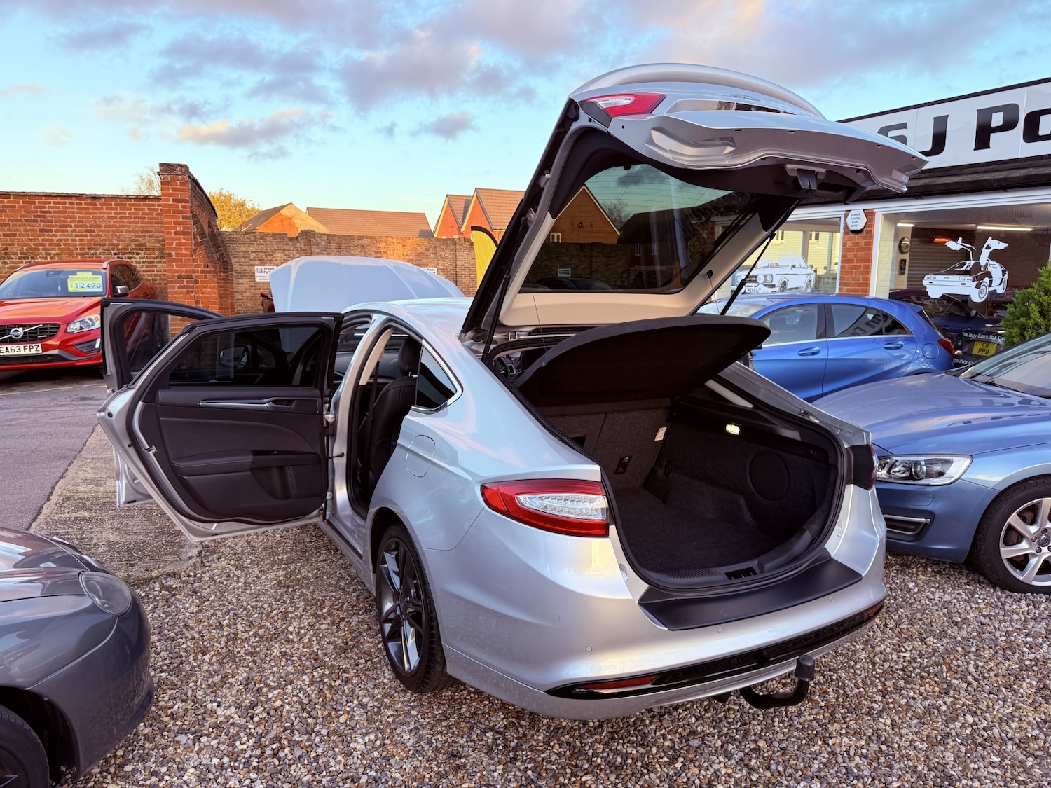 Used Ford Mondeo 2017 for sale - 76611396: Photo 60