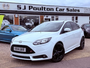 2014 - 2.0 T EcoBoost ST-2 5-Door
