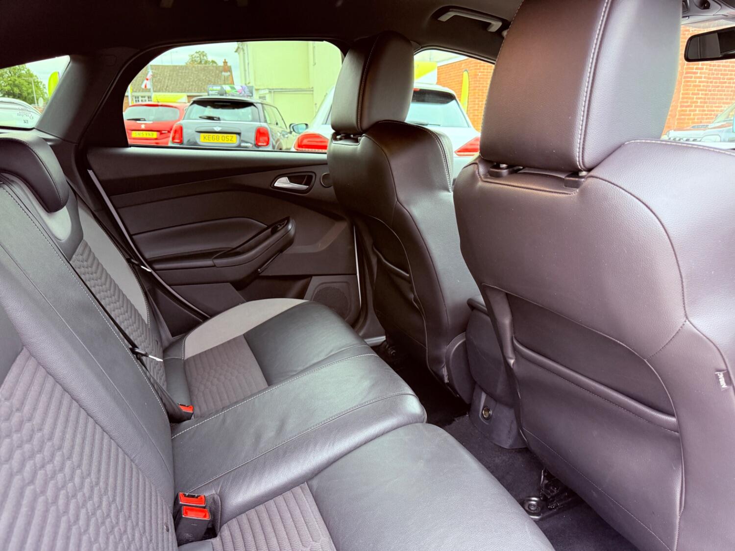 Used Ford Focus 2014 for sale - 76093752: Photo 28