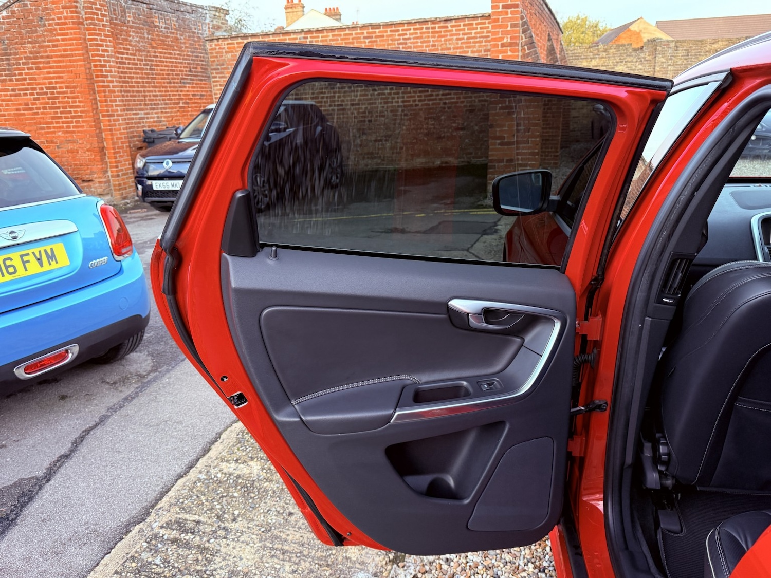 Used Volvo XC60 2013 for sale - 76591456: Photo 30