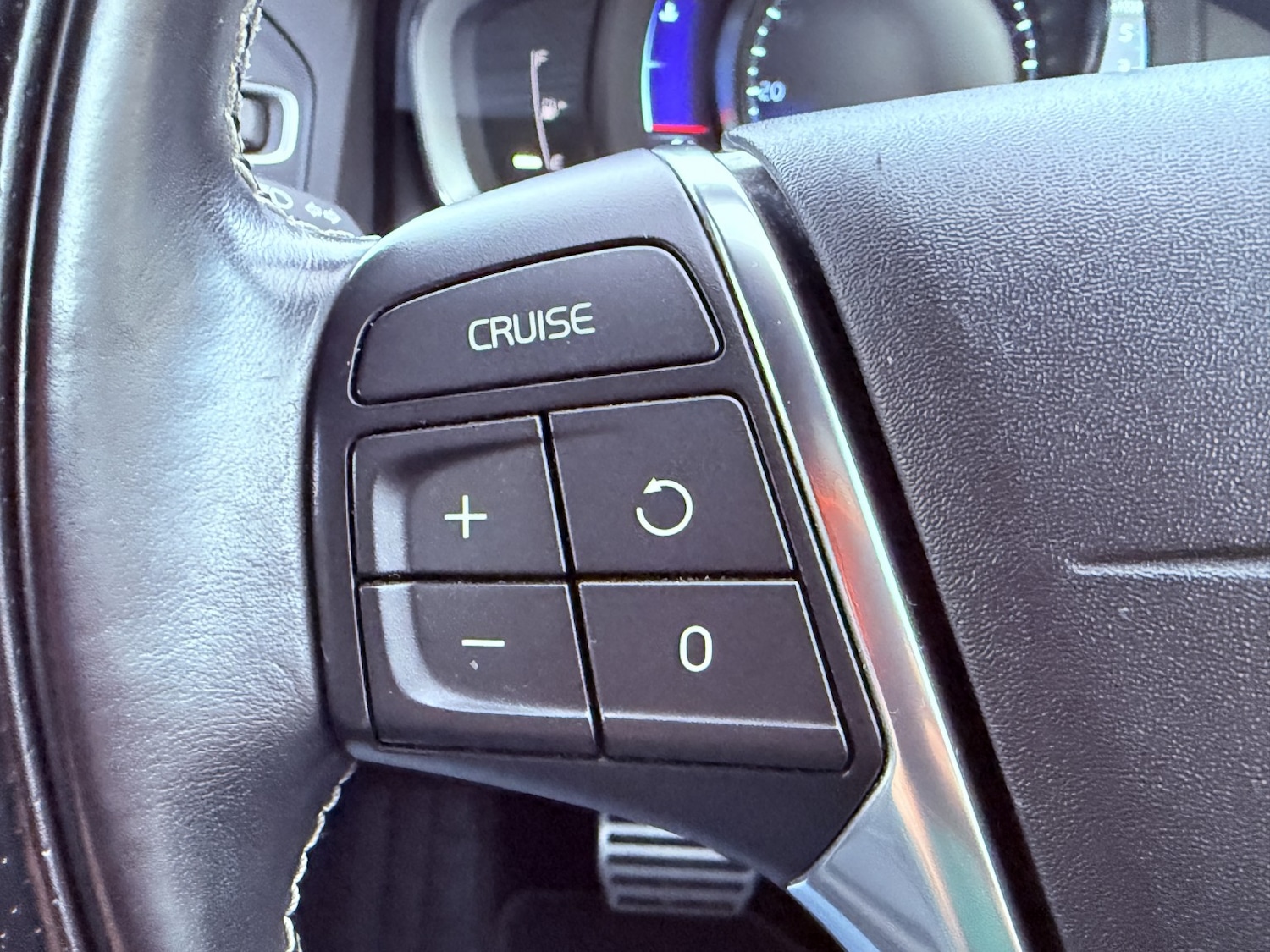 Used Volvo XC60 2013 for sale - 76591456: Photo 43