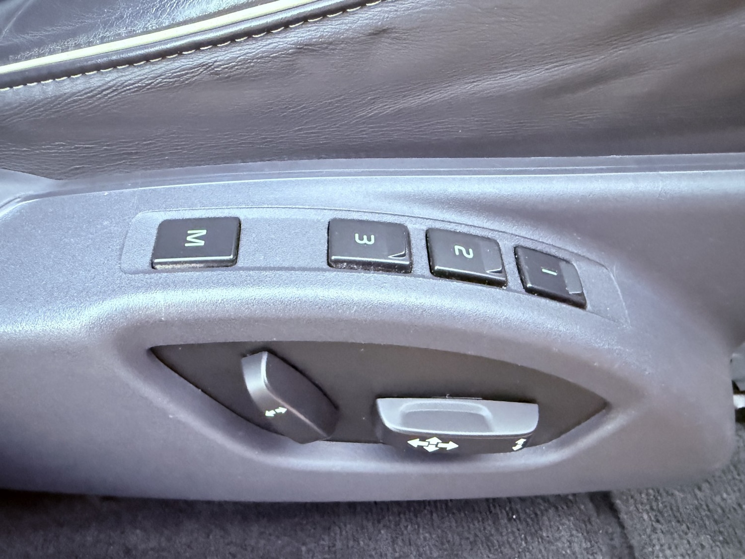 Used Volvo XC60 2013 for sale - 76591456: Photo 48