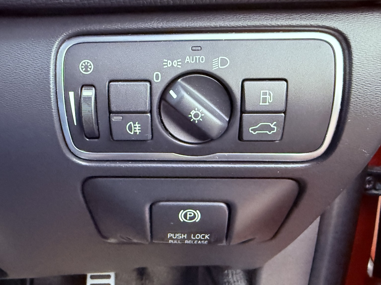 Used Volvo XC60 2013 for sale - 76591456: Photo 49