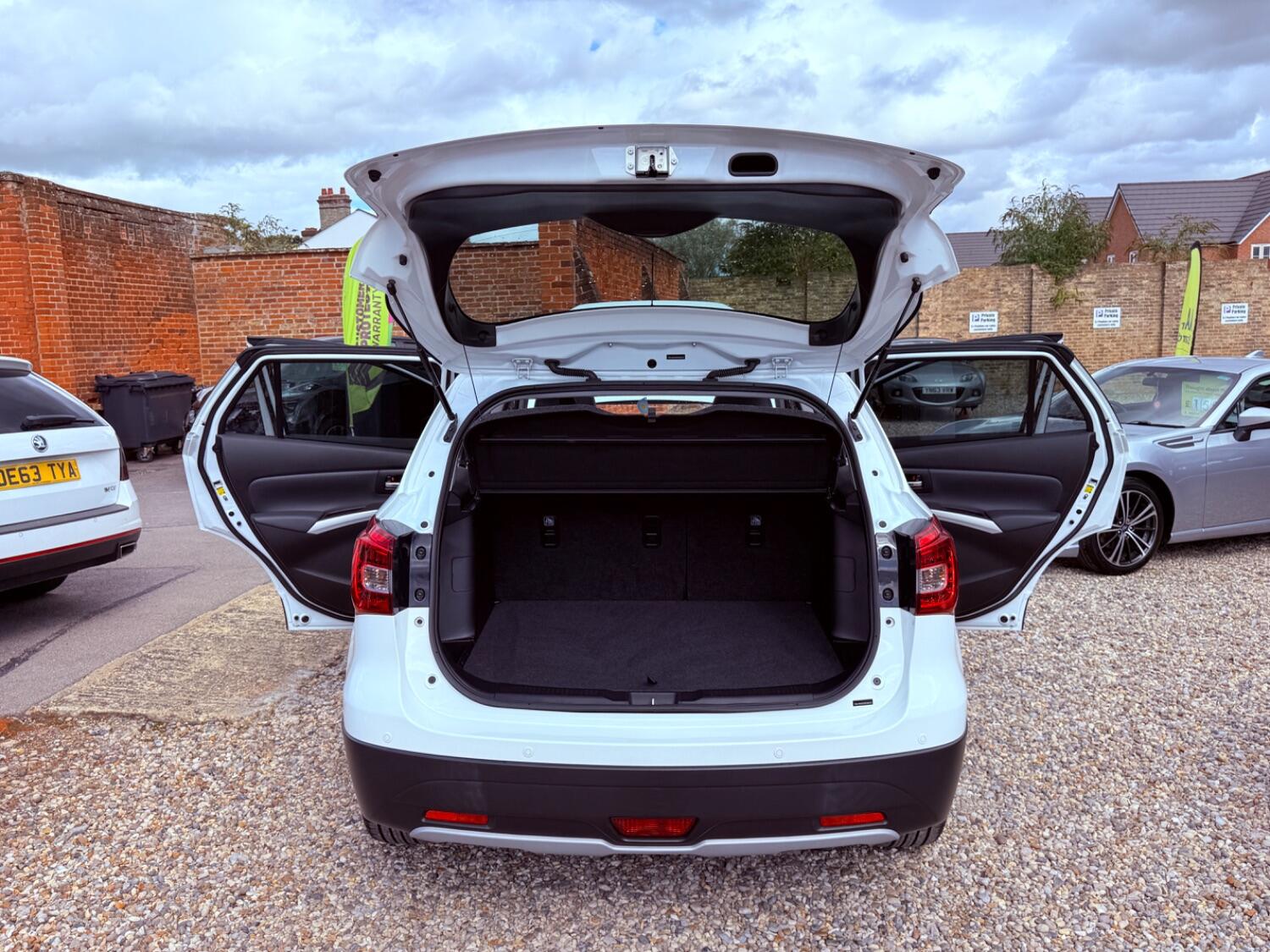 Used Suzuki SX4 S-Cross 2016 for sale - 76769297: Photo 77